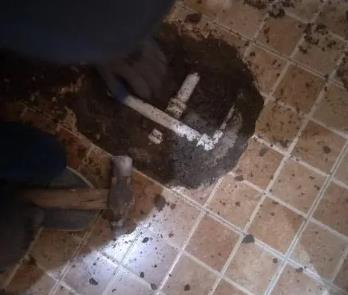 平阴卫生间漏水维修公司为您分享下卫生间渗水如何处理及注意事项