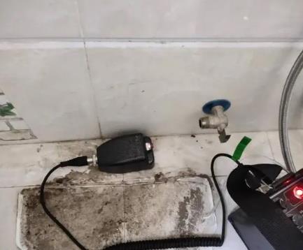 平阴屋顶漏水维修公司分享下卫生间漏水的危害及解决方法