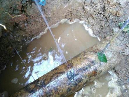 平阴楼顶漏水维修公司分享下漏水检测的原理